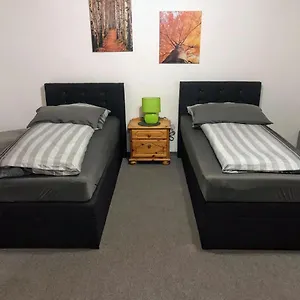 Messezimmer 4 U 2 Apartment Düsseldorf